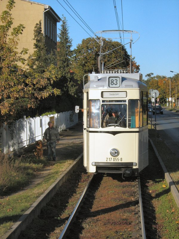 REKO-Strassenbahnzug auf der Strecke von Mahlsdorf nach Kpenick, Herbsz 2007