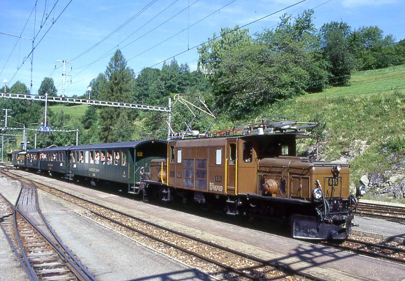 RhB Bahnfest Filisur Extrazug 3527 von Landquart nach Filisur am 04.07.1999 in Filisur mit Oldtimer-E-Lok Ge 6/6I 414 - B 2245 - B 2246 - B 2060 - C 2012 - D 4052II. 

