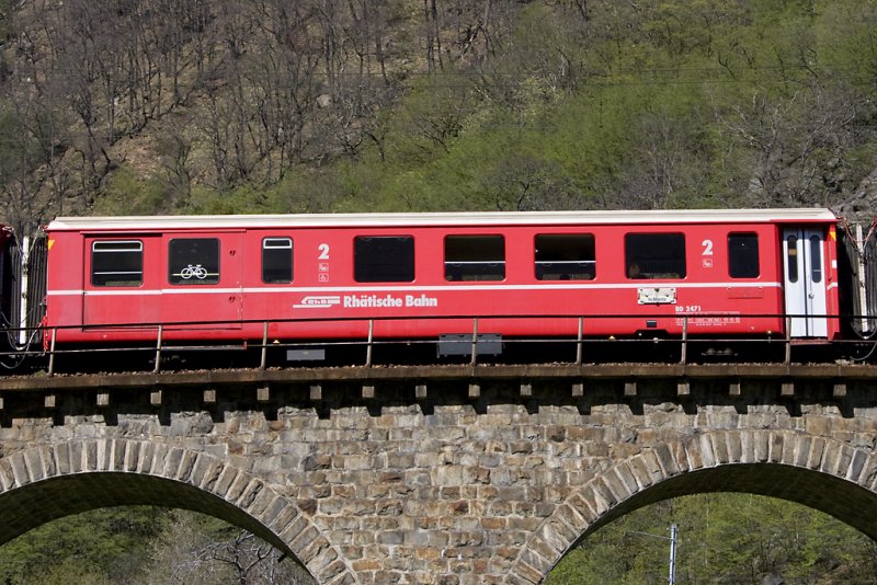 RhB BD 2471 26.04.2008 Brusio
