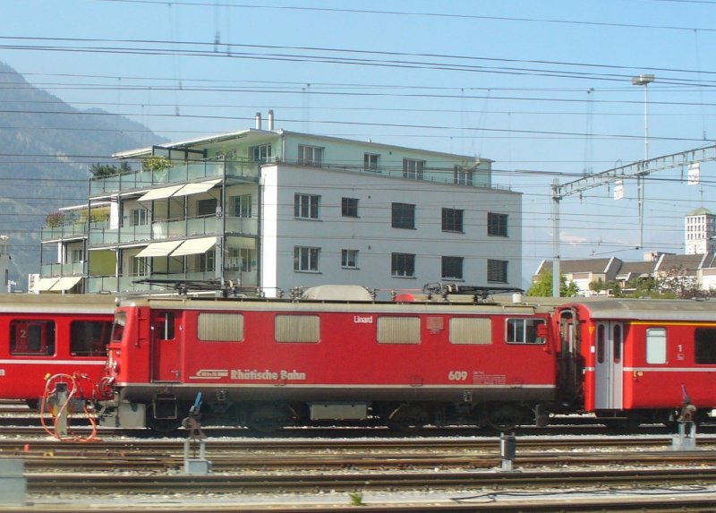 RhB - E-Lok Ge 4/4 609 im Bahnhofsareal von Chur am 19.04.2007