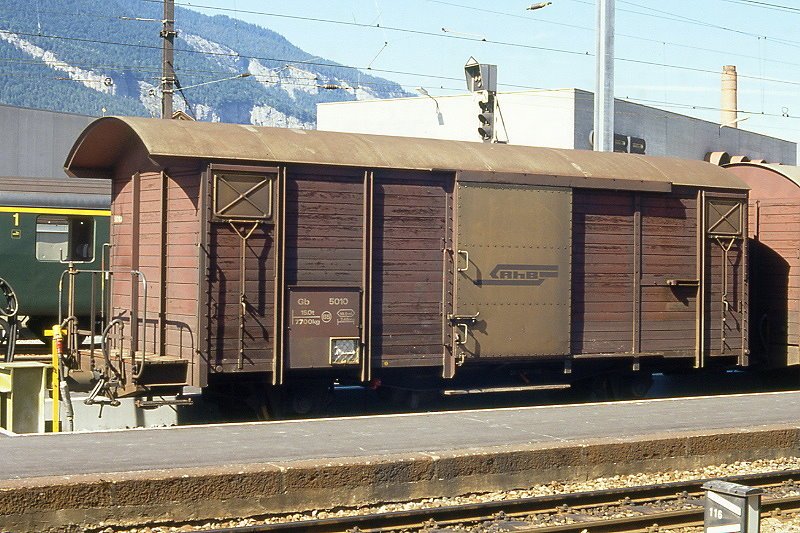 RhB Gb 5010 am 09.09.1990 in Chur Gedeckter Güterwagen 2achsig mit