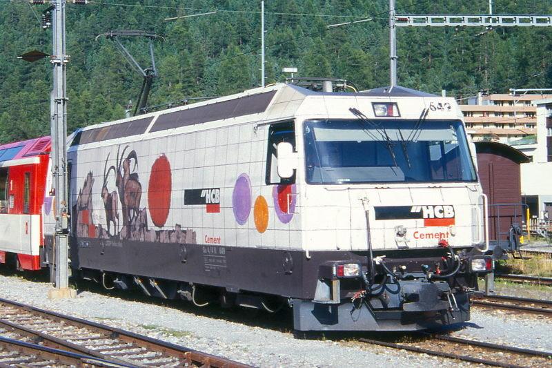 RhB - Ge 4/4 III 649  LAVIN  am 26.08.2000 in St.Moritz - Drehstrom-Universallokomotive - bernahme 08.12.1994 - SLM5636/ABB - 3200 KW - Gewicht 62,00t - LP 16,00m - zulssige Geschwindigkeit 100 km/h - Logo RhB rhtoromanisch - Werbung: HCB - gescanntes Dia 
