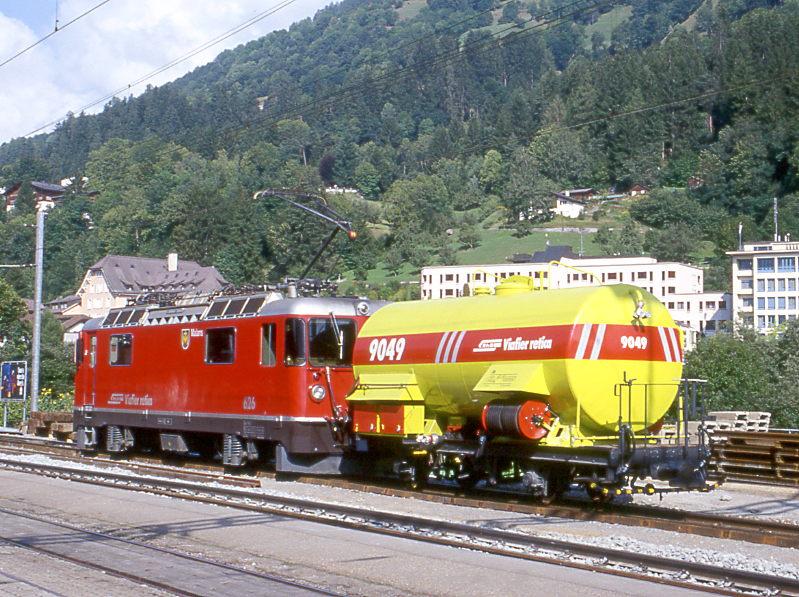 RhB L�schzug f�r GAUB�NDEN TOURS 9229 von Landquart nach Disentis vom 29.08.1998 in Ilanz mit E-Lok Ge 4/4II 626 - Xk 9048II. 