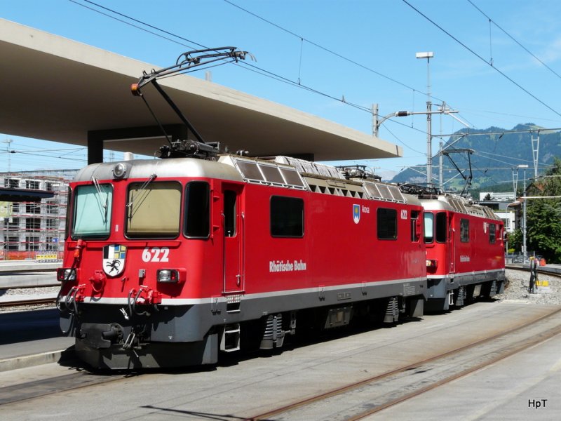 RhB - Loks Ge 4/4 622 und Ge 4/4 616 im Bahnhofsareal von Chur am 26.07.2009