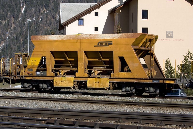 RhB Xac 9435 26.04.2008 Samedan