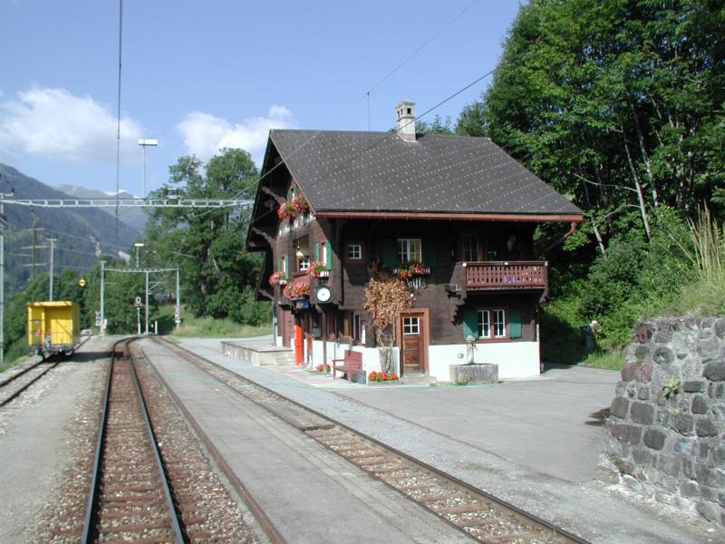 RhB,Arosabahn Station Peist am 08.07.03
