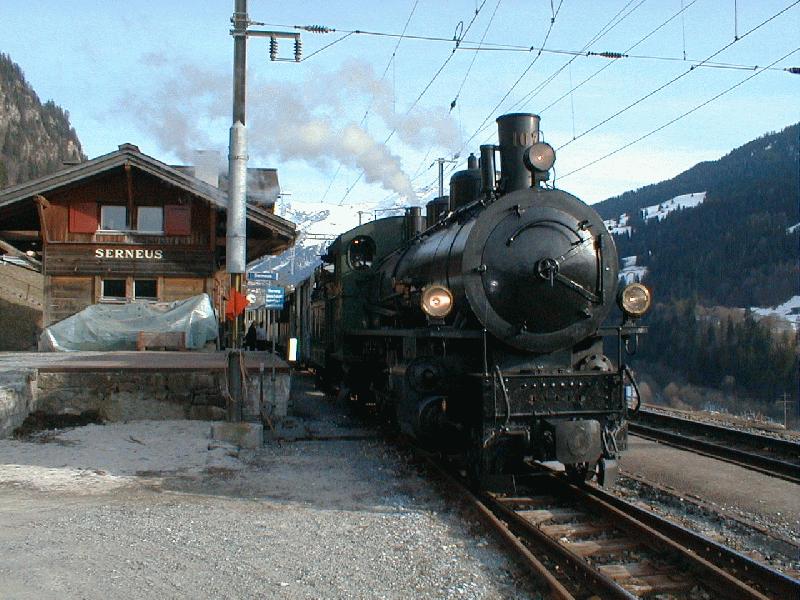 RhB,Dampfzug mit Lok G4/5 No.107 (1906) am 17.03.02 in Serneus