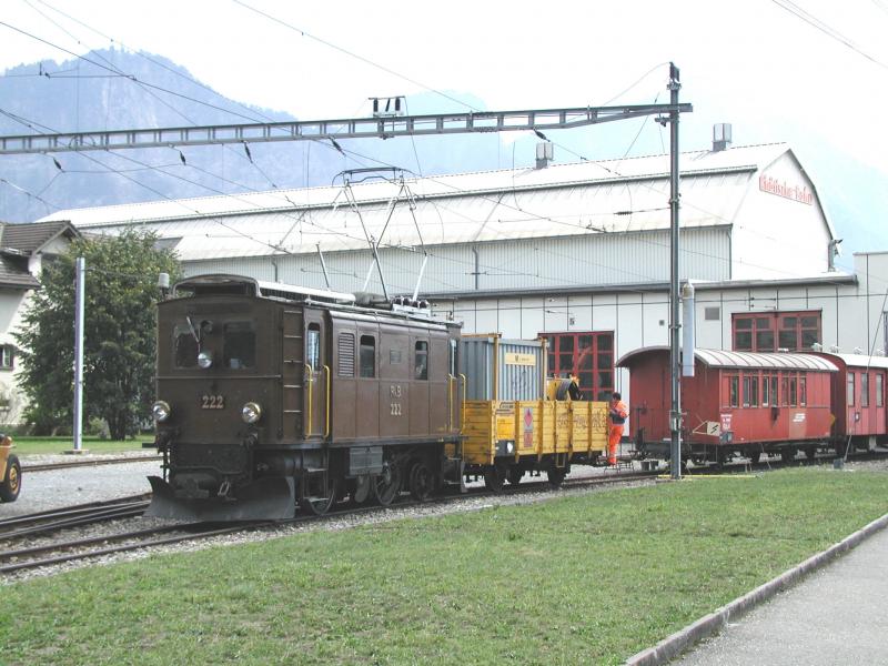 RhB,Ge 2/4 No.222 beim Rangieren am 02.09.03 in Landquart