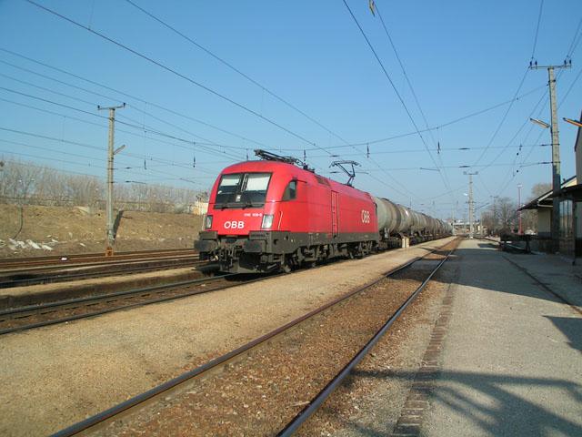 RID 57406 mit1116.109-8
<a href= http://www.bahnbilder.de/kauf  target= _blank ><img src= http://www.bahnbilder.de/counter/counter_new.php?key=205877896  alt= Bahnbilder.de  title= bahnbilder.de  border= 0 ></a>


