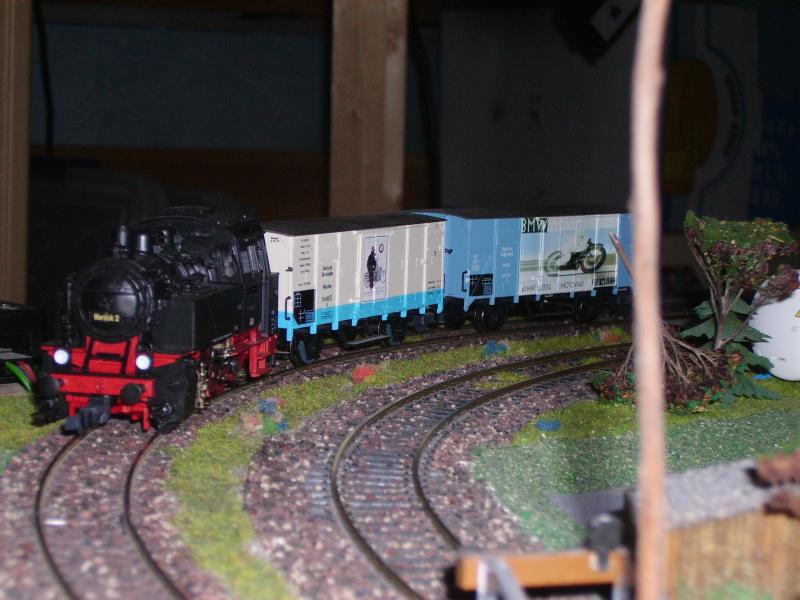 Roco Br.80 als Werklok 2 mit zwei Werkwagen von BMW ebenfalls von Roco .