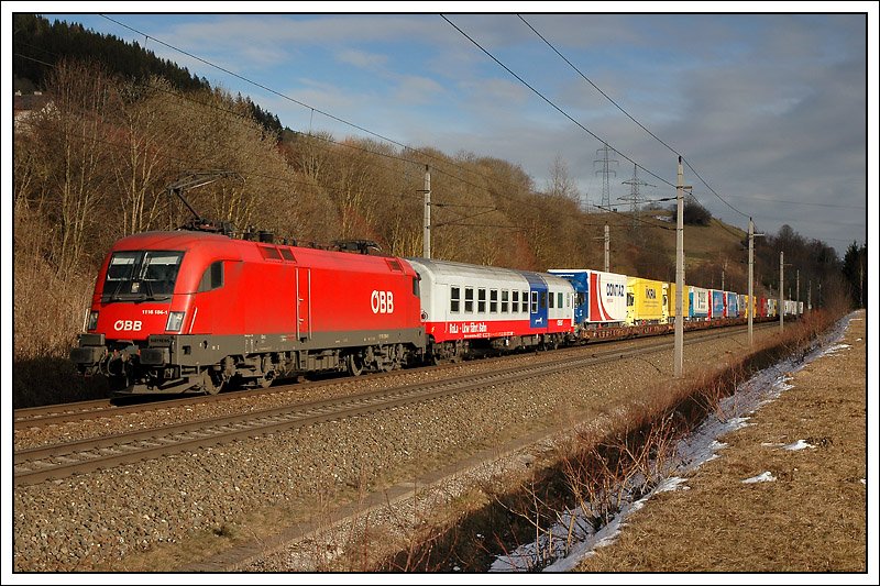 RoLa 41404 von Marburg nach Wels war am 6.3.2008 mit 1116 184 bespannt. Die Aufnahme entstand nchst Strechau in der Obersteiermark.