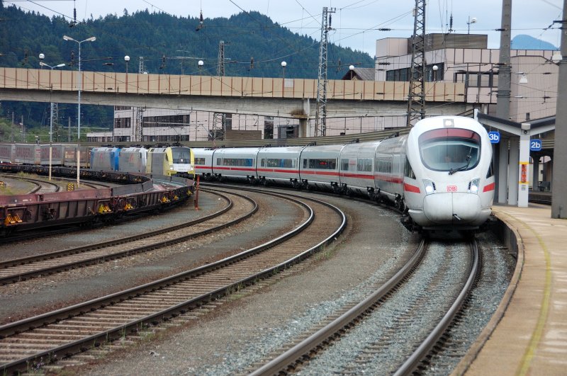 RoLa - Trailer - ICE-T : Diese drei Zuggattungen findet man an einem ganz normalen Juli-Sonntag in Kufstein/Tirol Hbf. 