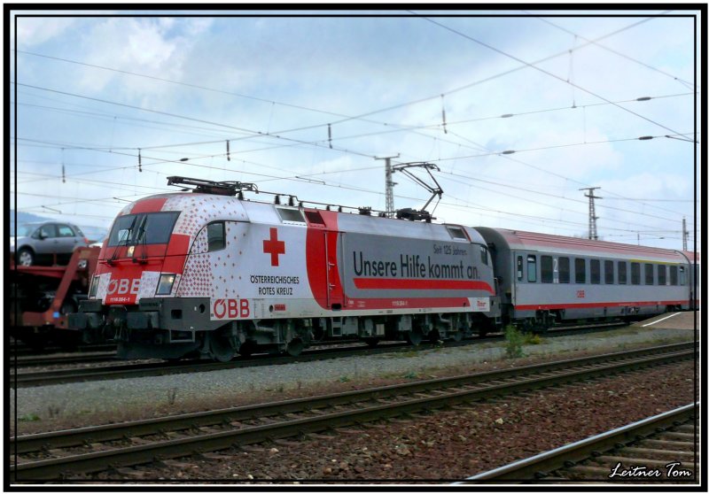 Rot Kreuz Taurus 1116 264 fhrt mit EC 32 Allegro Stradivari von Villach nach Wien.
Knittelfeld 26.10.2007