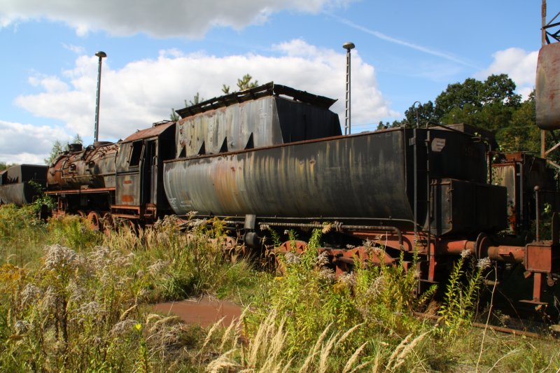 Rckansicht der BR 52 8092 am 12.09.09 im ehemaligen BW Falkenberg oberer Bahnhof. 