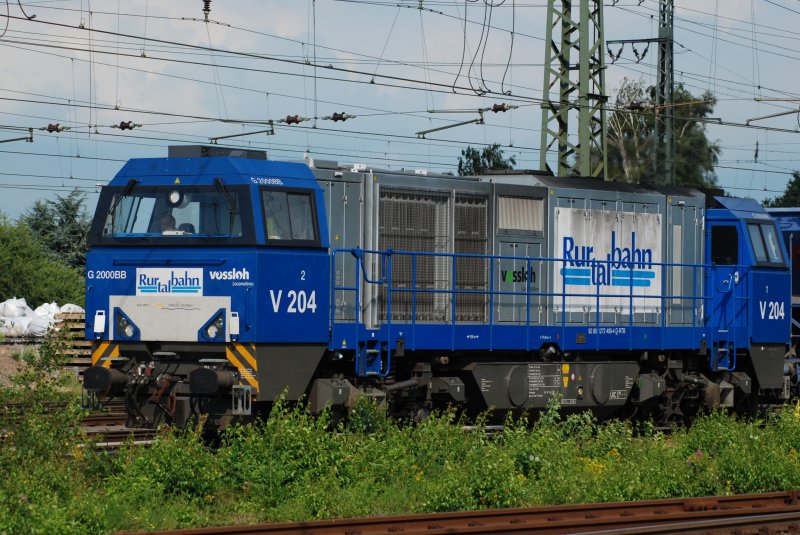 Rurtalbahn V204 mit ein RailPro-zug nach Holland, Bahnhof Emmerich am 10/08/09.