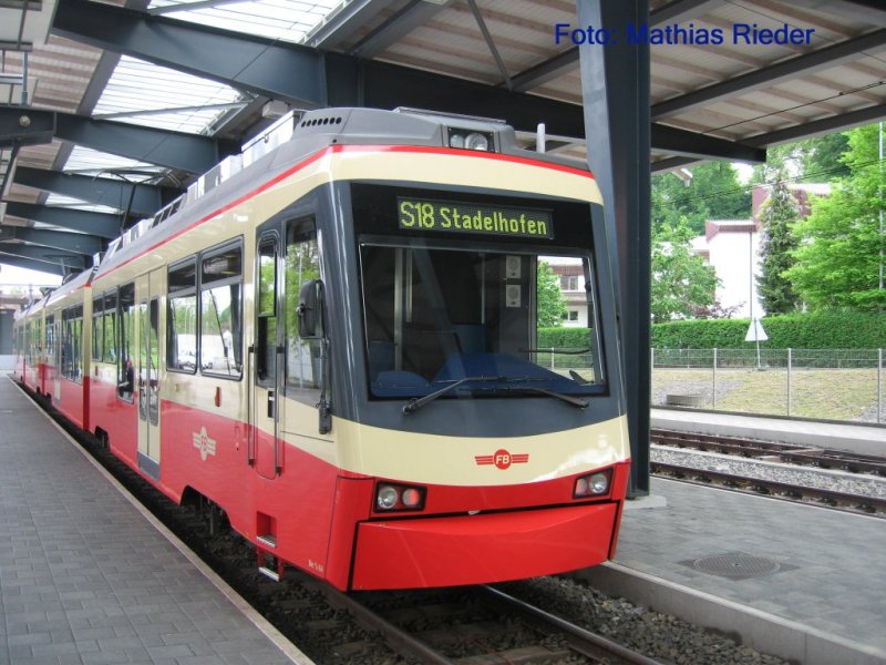 S 18 am 16.05.08 in Esslingen als Eilzug in den Stadelhofen