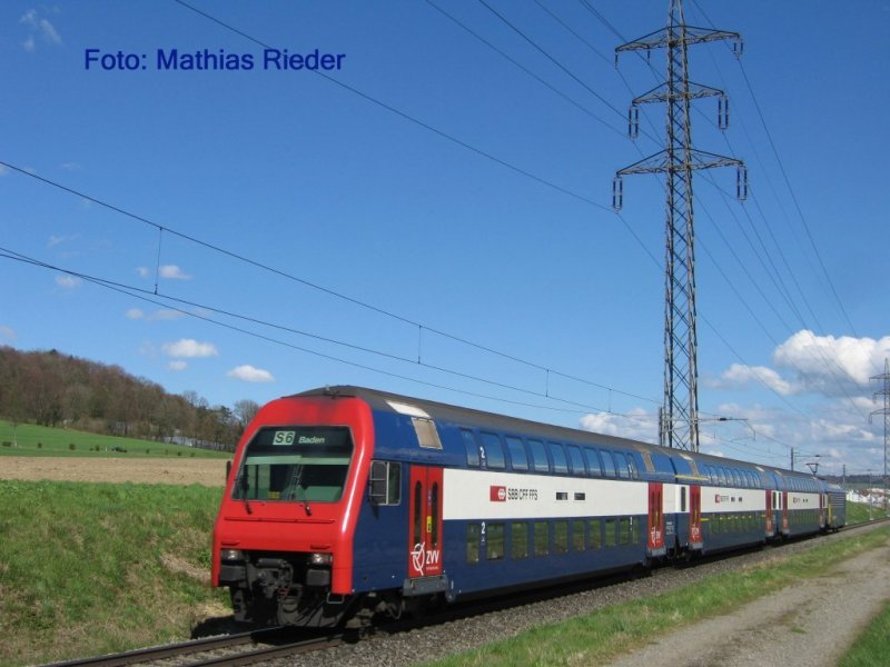 S 6 zwischen Buchs Dllikon und Otelfingen Golfplatz am 19.April.08 auf dem Weg nach Baden