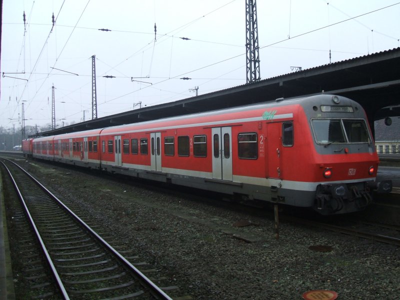 S2 von Dortmund Hbf. nach Essen Hbf. in Wanne Eickel Hbf.(26.12.2007) 