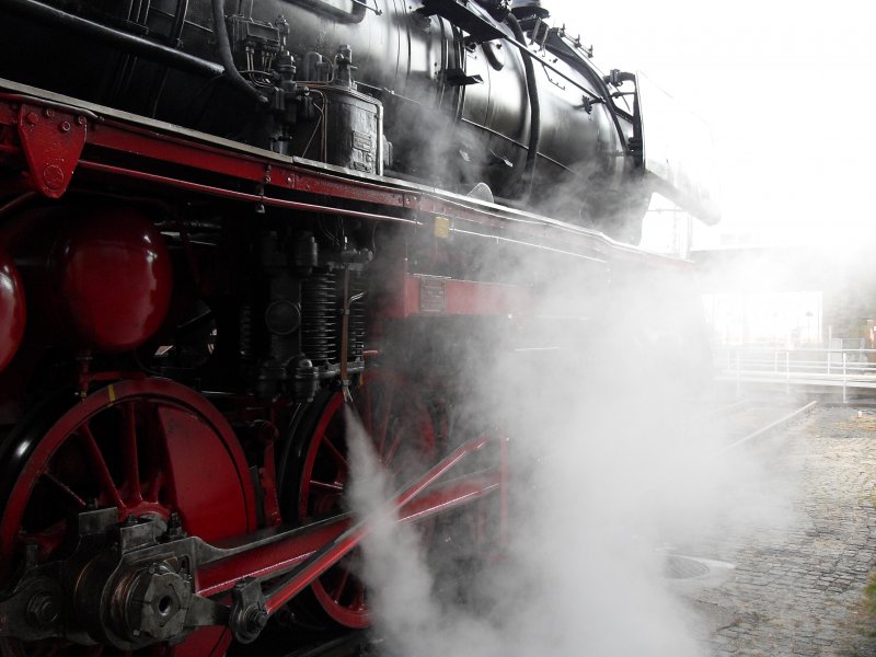 Saisonabschlu� im EBM Dresden Altstadt am 03.10.09, 50 3610-8 l��t Dampf ab,
www.igbwdresdenaltstadt.de