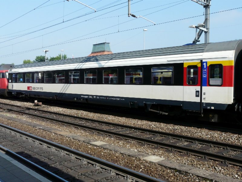SBB - 1 Kl. Personenwagen  AS 50 85 81-95 001-3 in Liestal am 19.09.2008