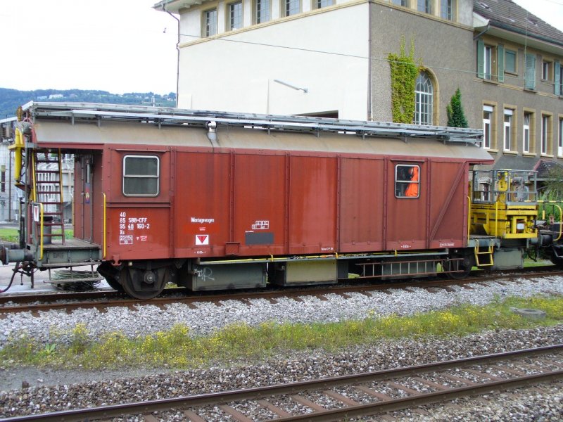 SBB - Baudienst Montagewagen Xs 40 85 95 48 162-2 Abgestellt in Biel / Bienne am 10.07.2007