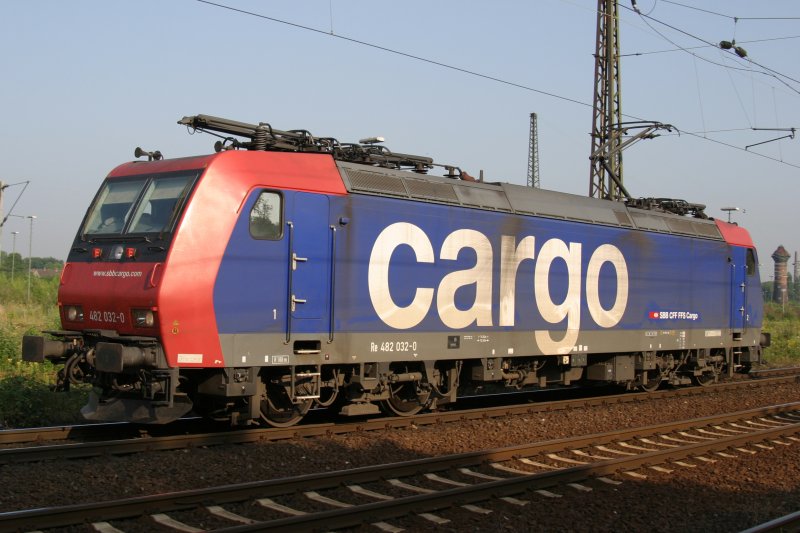 SBB Cargo 482 032 am 2.7.09 in Duisburg-Bissingheim