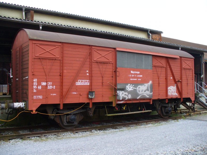 SBB - Dienstwagen Xs 40 85 95 46 321-2 ( Magazinwagen ) Foto vom 16.12.2007