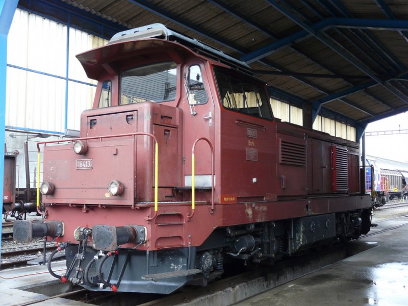 SBB - Diesellok Bm 4/4  18413 im Gterbahnhof von Biel/Bienne am 08.02.2009