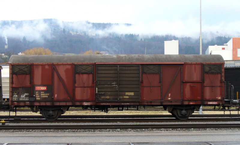 SBB Gterwagen Gbs 21 85 120 1 429-6 Abgestellt im SBB Gterbahnhof von Biel - Bienne am 07.01.2007