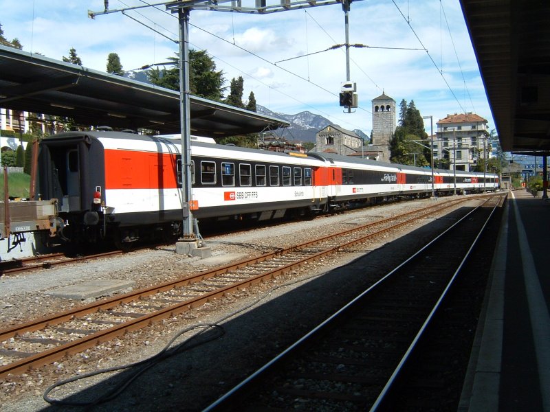 SBB Schulzug Frhjahr 2004 in Locarno.