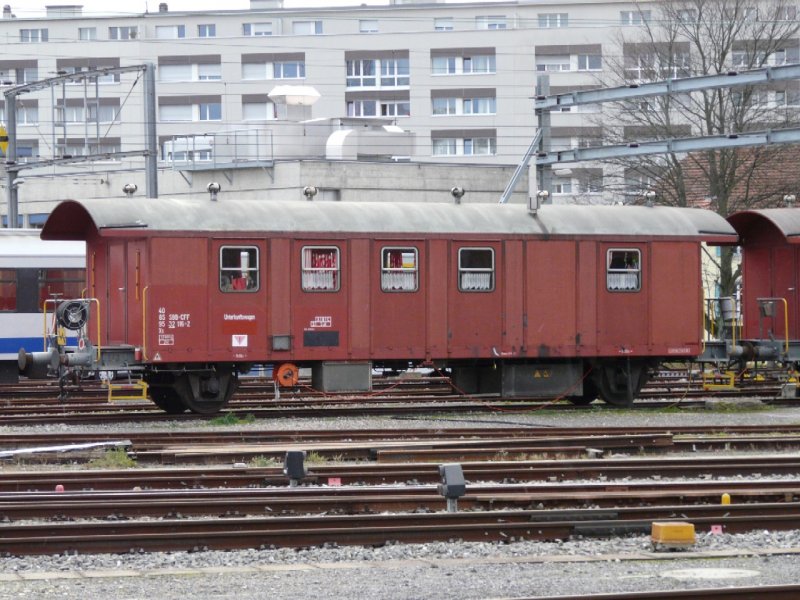 SBB - Unterkunftswagen Xs 40 85 95 32 116-2 im Bahnhofsareal von Biel/Bienne am 22.11.2008