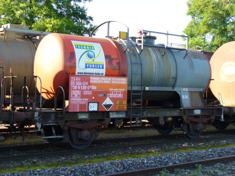 SBB - Zisternenwagen Zcs 23 85 736 6 139-0 Abgestellt in Arch am 15.07.2007