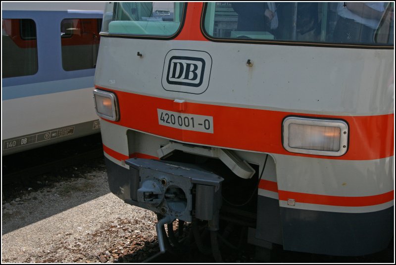 Scharfenbergkupplung am 420 001. (01.07.07 in MOP)