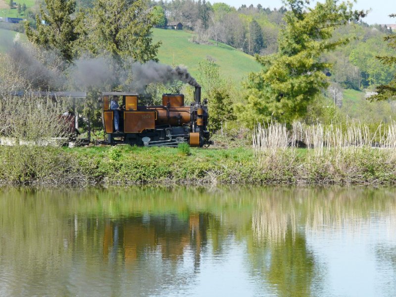 SchBB - Dampflok Molly unterwegs im Betriebsareal bei der SchBB = Schinznacher Baumschulbahn am 27.04.2008 .... Bahnjubilum 30 Jahre ....
