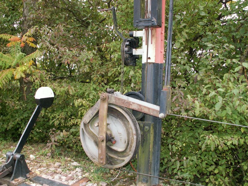 SchBB,Hier sieht man noch alte Mechanik an einem 2 flgligen Schweizer Semaphor(Formsignal)28.09.08