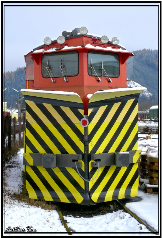 Schneerumer 9760 013 steht in Knittelfeld und wartet auf den nchsten Winter.
11.11.2007