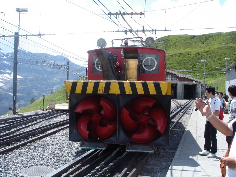 Schneeschleuder der JB 30.07.08 Kleines Scheidegg