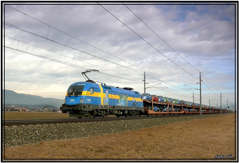 Schne Schwedin !!! EM Taurus 1116 029 Schweden fhrt mit einem Autozug von Sopron nach Tarvis. Zeltweg 21.2.2008