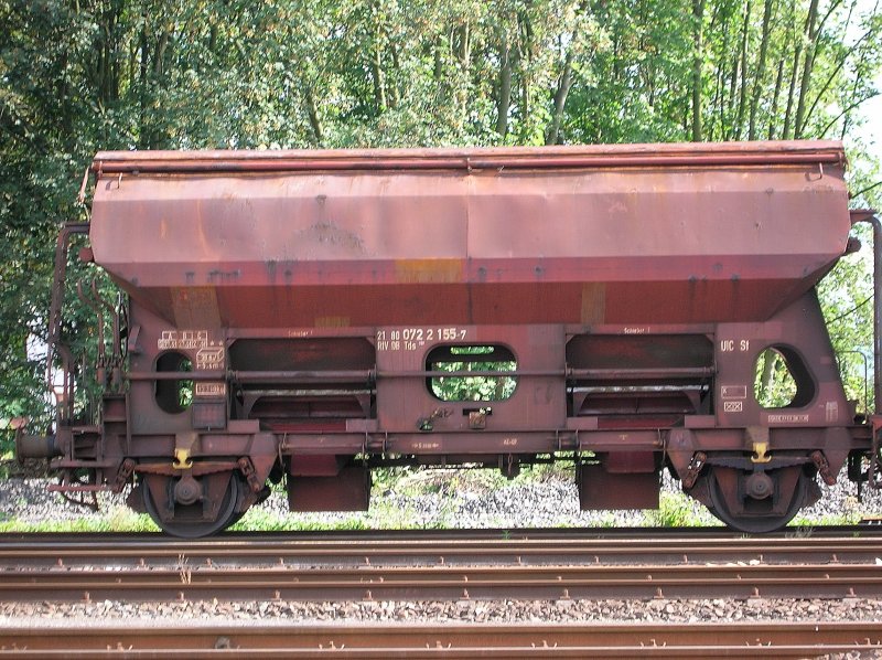 Sch�ttgutwagen 072 2 755 bei Neuwied.