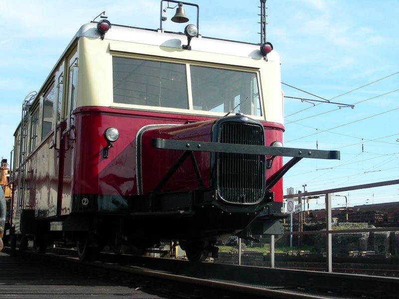 Schweineschn�utzchen nach kurzer Probefahrt auf der Drehscheibe in Da-Kranichstein am 18.03.09