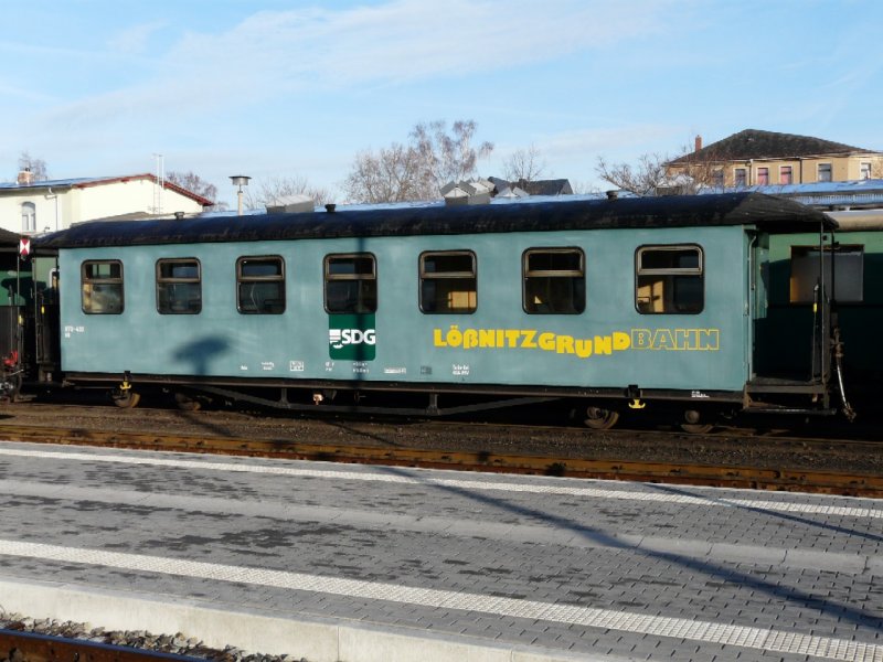 SDG - 2 Kl. Personenwagen Nr.970-410 in Radebeul am 09.12.2008