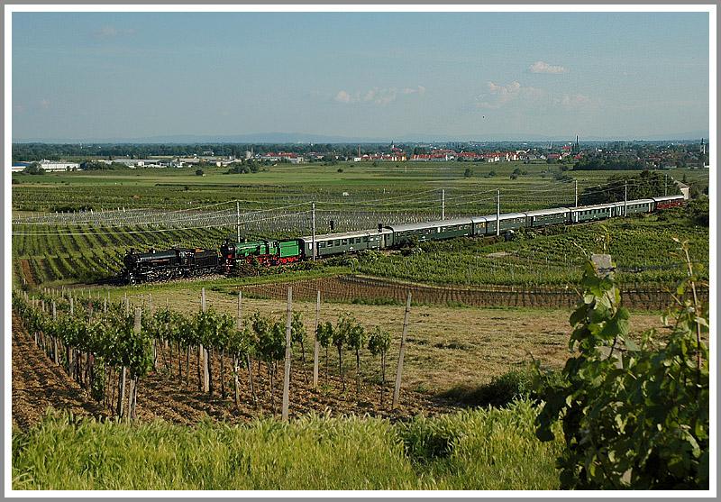 Sdz R 16248 mit 109.13 und 109.109 bei der Rckfahrt vom Dampfloktreffen in Mrzzuschlag am 11.6.2006 zwischen Pfaffsttten und Gumpoldskirchen.