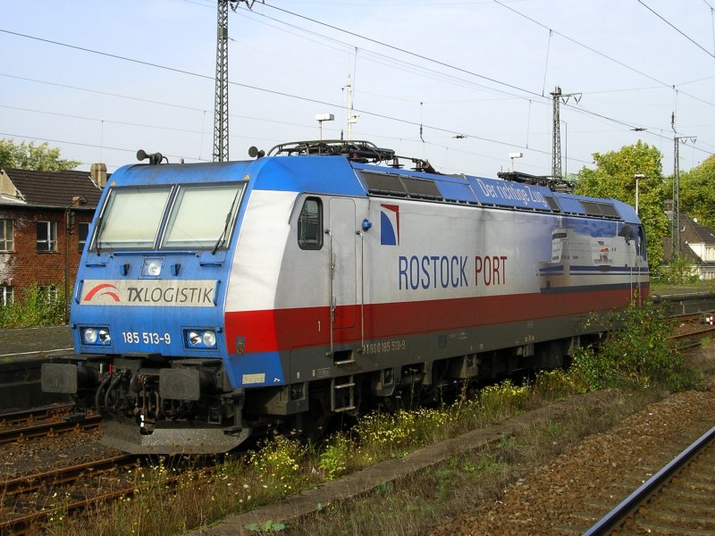 Seehafen Rostock  185 513-9 abgestellt in Wanne Eickel Hbf..(13.10.2008)