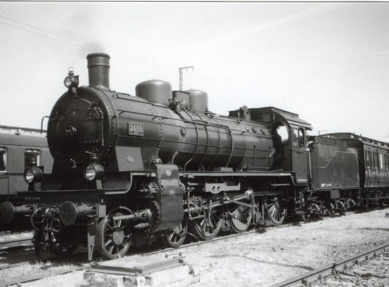 Sehr gut erhaltene Dampflok, so gesehen zum 12. Dresdner Dampflokfest 2003. Die Baureihe ist mir leider unbekannt( nur eine nummer 2455), vieleicht kann sie mir ja jemand mitteilen.