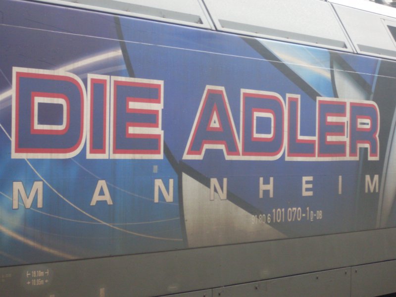 Seitenansicht von 101 070-1 am 21.02.2009 in Hannover HBF