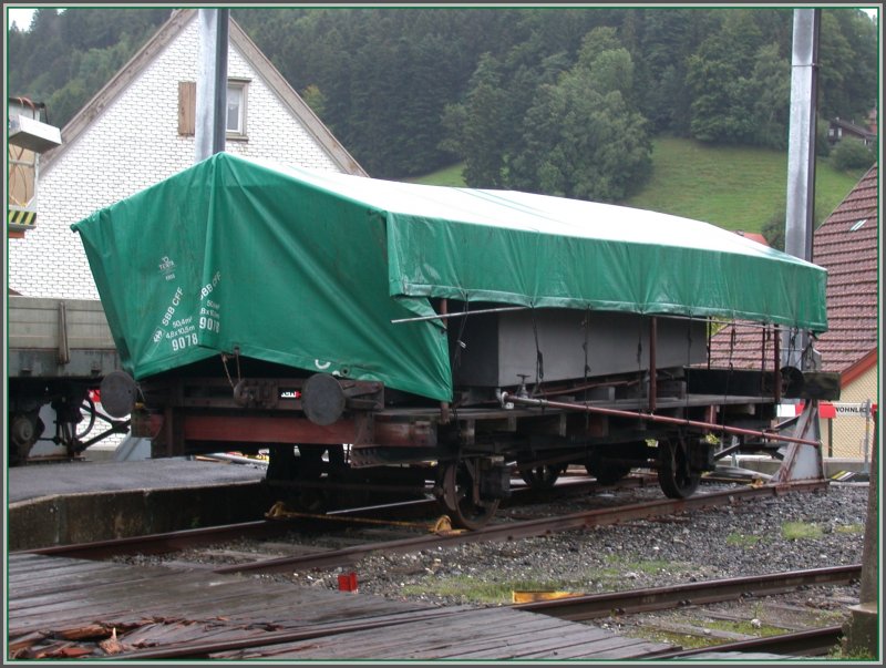 Selbstgebastelter Unkrautvertilgungswagen der RHB im Bahnhof Heiden. (16.08.2007)