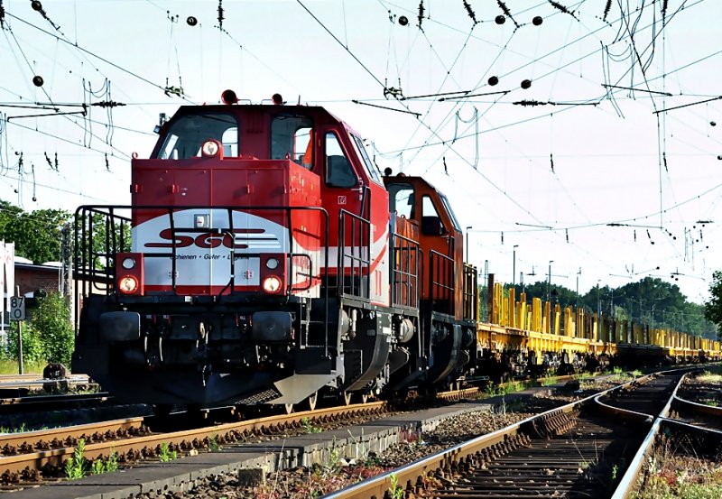 SGL V150.05 + BBL 214 009 in Doppeltraktion, Verden am 23.06.09