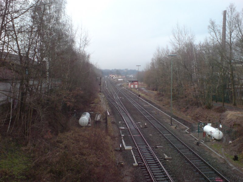 Sicht auf das Bahnhofs Gelnde Neustadt  (Waldnaab) hinten noch zu sehen das Stellwerk 1 und die Ausfahrtssignale P2 und P3