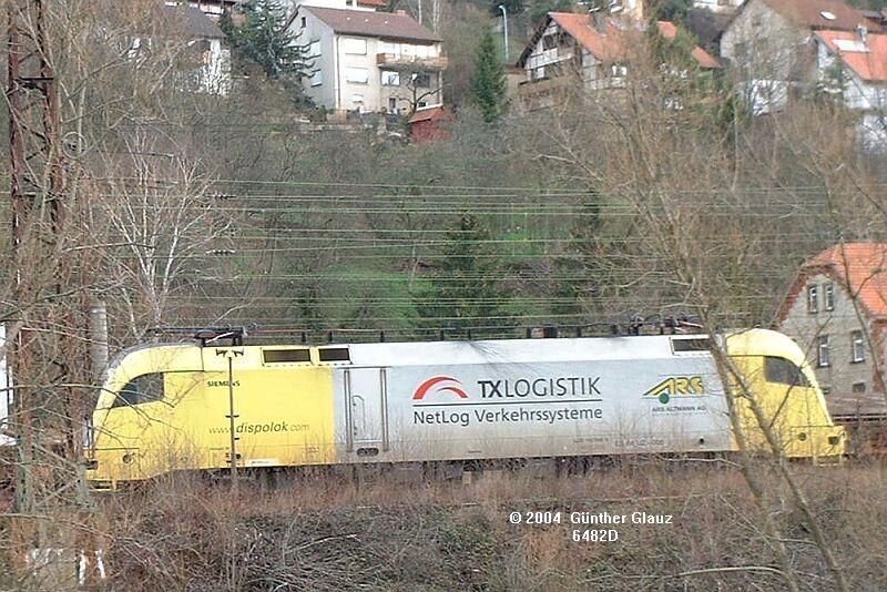 Siemens-Dispolok ES 64 U2 LXLogistics am 22.03.2004 bei Gemnden / Franken.