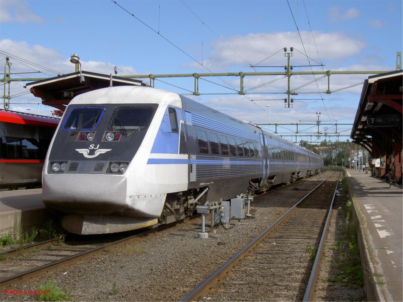SJ X2 2511 (X2000) am 18.07.2006 in Sundsvall. Dieser Zug fhrt auf der Neubaustrecke Stockholm-Sundsvall.